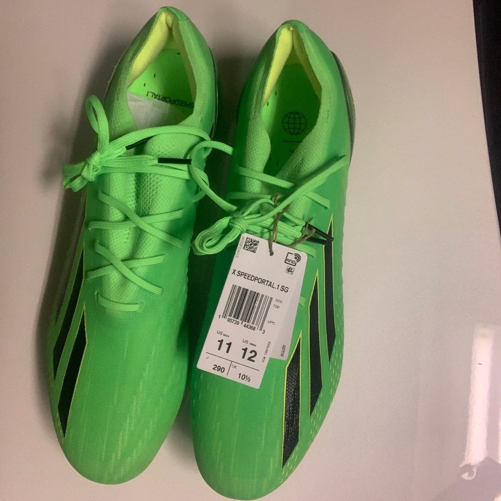 Men’s sz 11 brand new adidas X speedportal sg .1 soccer cleats